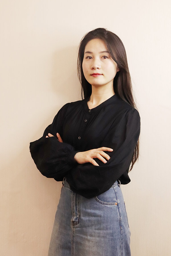 新城王子美 本科学历,毕业于渭南师范学院