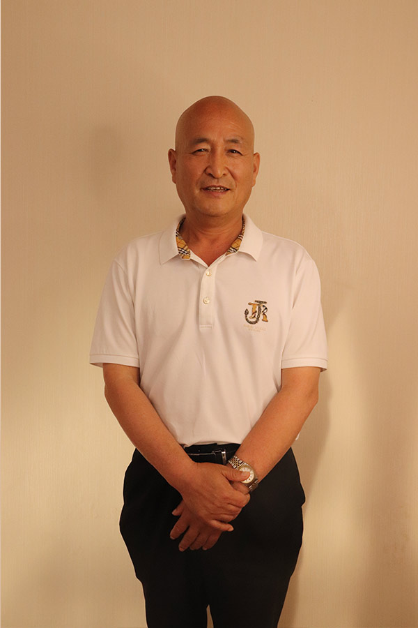 新城杨养民 本科学历，毕业于陕西师范大学